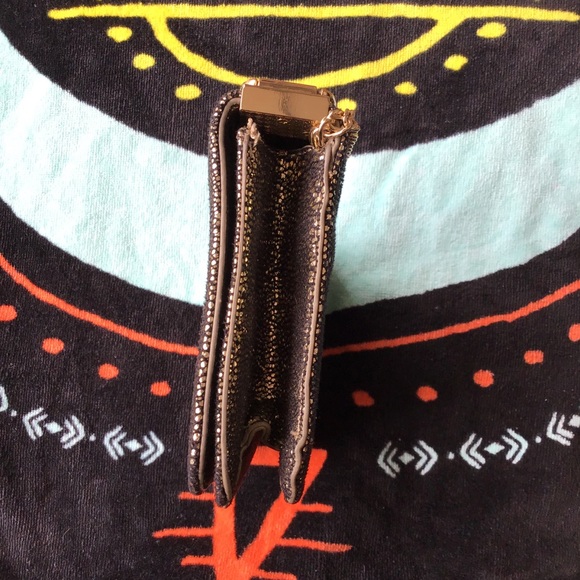 Urban Expressions Convertible Clutch Crossbody bag - Picture 5 of 8